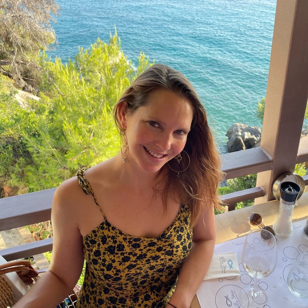 Meet your Posher, Danielle